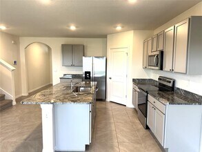 12604 Promenade Estates Blvd in Sarasota, FL - Building Photo - Building Photo