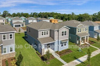 2096 Shaggy Fisher Dr in Apopka, FL - Foto de edificio - Building Photo
