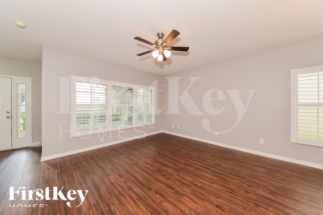 2128 Brandon Park Cir in Brandon, FL - Building Photo - Building Photo