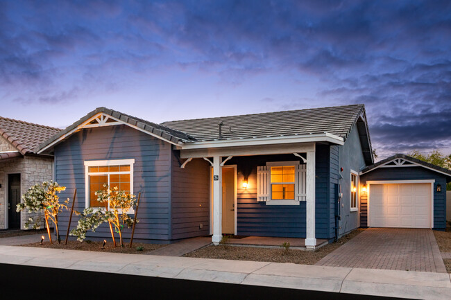 The Village at Hamilton Landing in Chandler, AZ - Foto de edificio - Building Photo