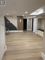 22 Redwillow Rd in Brampton, ON - Building Photo