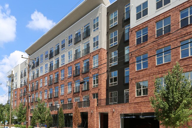 Camden Buckhead Square in Atlanta, GA - Building Photo - Building Photo