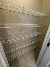 7750 Bellenden St in Las Vegas, NV - Building Photo - Building Photo