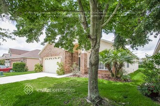 6311 Bridgecrest Dr in Lithia, FL - Building Photo - Building Photo