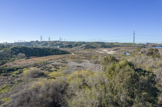 Cannon Rd in Carlsbad, CA - Building Photo - Building Photo