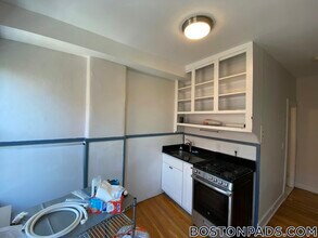110 Willow St, Unit 4 in Cambridge, MA - Building Photo - Building Photo