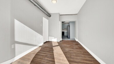 2756 W 24th St in Chicago, IL - Building Photo - Building Photo