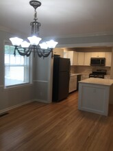 6035 Oak St, Unit 1 in Kansas City, MO - Building Photo - Building Photo