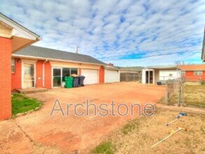 2945 SW 54th St in Oklahoma City, OK - Building Photo - Building Photo