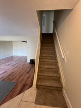 8235 Karam Blvd in Warren, MI - Building Photo - Building Photo