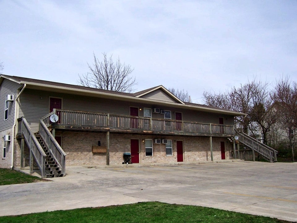 813 S 4th St, Unit 8 in Lafayette, IN - Building Photo