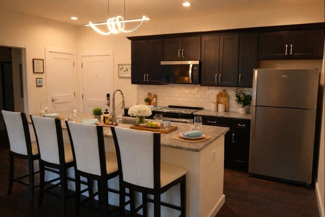 1960 PA-611 in Swiftwater, PA - Foto de edificio - Building Photo