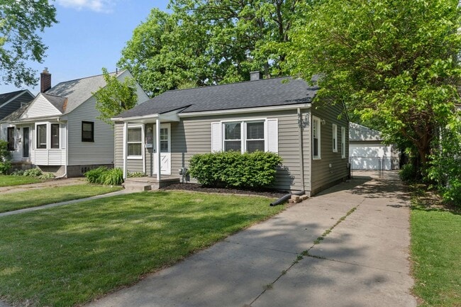 property at 3203 Goodrich St