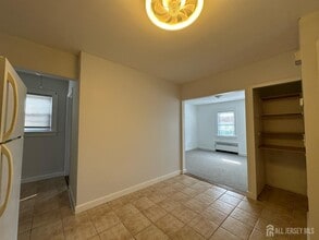 16 Wheeler Ave in Carteret, NJ - Building Photo - Building Photo