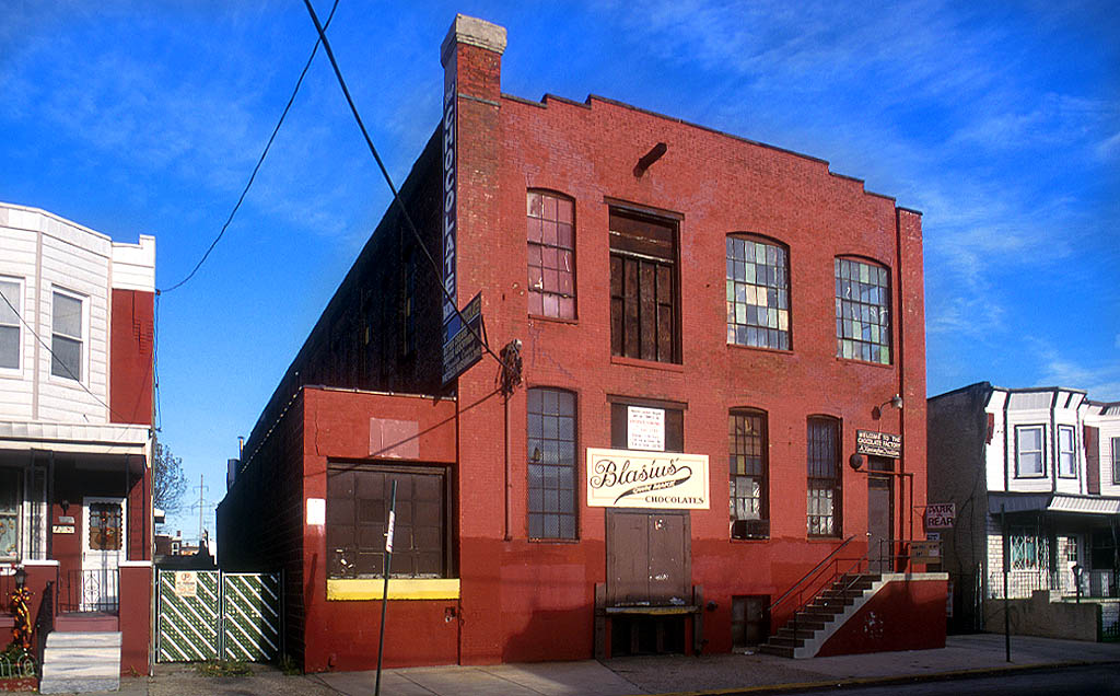 Chocolate Factory Lofts in Philadelphia, PA - Foto de edificio