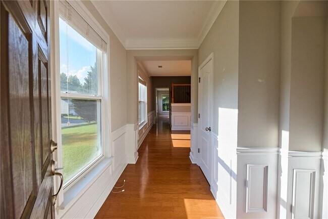 5930 Falls Landing Dr in Cumming, GA - Building Photo - Building Photo