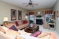 Ashford Apartments w/Garages photo'