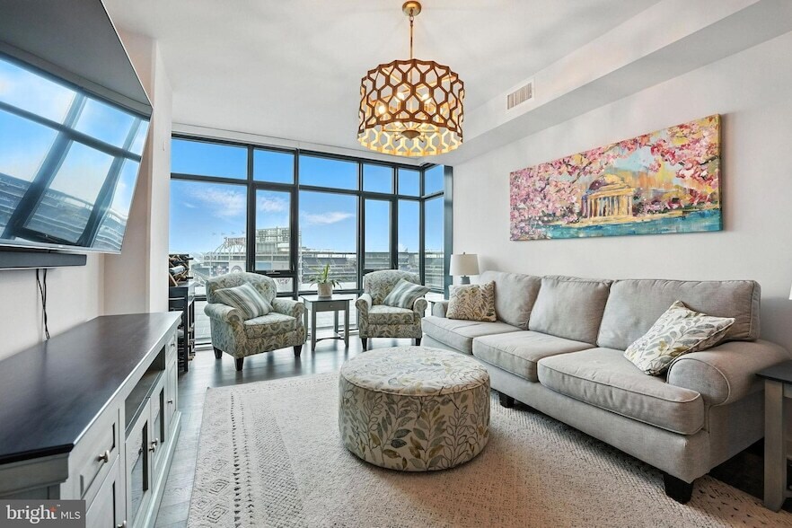 70 N St SE, Unit 913 in Washington, DC - Building Photo