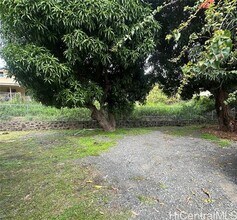 1670 Pensacola St in Honolulu, HI - Building Photo - Building Photo