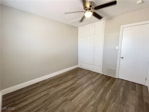 5930 Dodd St in Las Vegas, NV - Building Photo - Building Photo