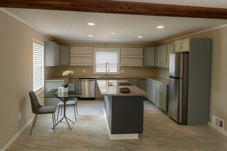 5956 Homestead Rd in Rex, GA - Building Photo - Building Photo