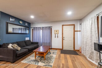 936 Freeman St in Ketchikan, AK - Building Photo - Building Photo