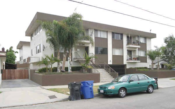 1134 W 22nd St in San Pedro, CA - Foto de edificio