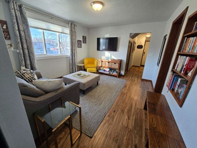 1208 2nd Ave S, Unit 1