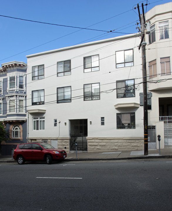 1640 Washington St in San Francisco, CA - Building Photo