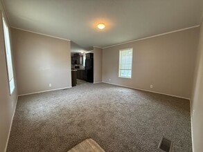 11750 Cascade Cir in Romeo, MI - Building Photo - Building Photo