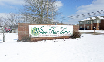 Willow Run Towers in Huntsville, AL - Building Photo - Building Photo