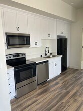 Emerald Court Apartments in Atascadero, CA - Foto de edificio - Interior Photo