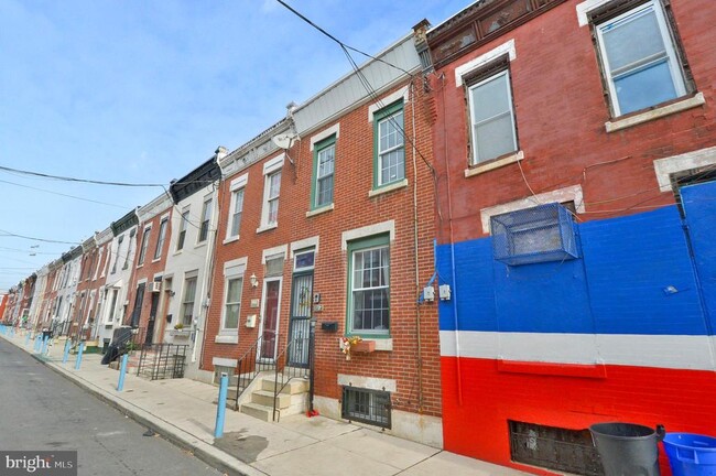 1905 Waterloo St in Philadelphia, PA - Building Photo - Building Photo