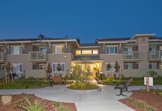 Vista Meadows Senior Apartments in Hollister, CA - Building Photo - Building Photo