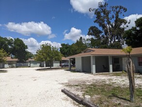 913 66th Ave W in Bradenton, FL - Building Photo - Building Photo