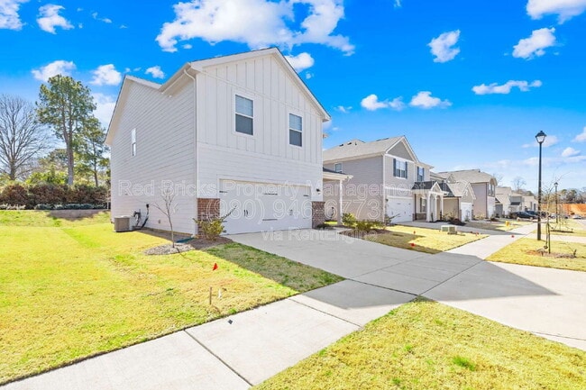 2128 Blue Sky Mdws Dr in Monroe, NC - Building Photo - Building Photo