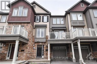 787 Mayfly Cres in Ottawa, ON - Building Photo