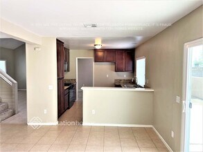 7414 Alder Ave in Fontana, CA - Building Photo - Building Photo
