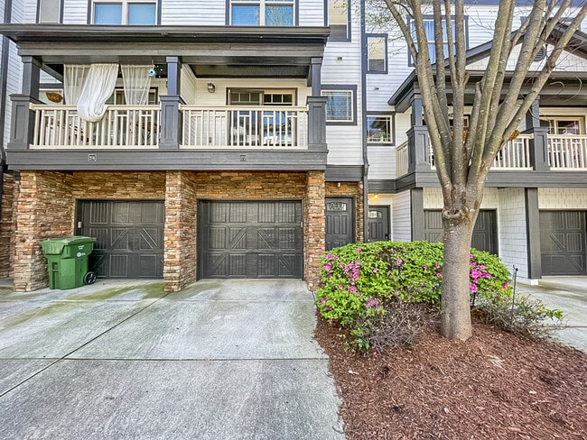 property at 221 Semel Cir NW