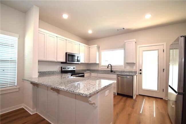 540 Cosmos St in Centerton, AR - Building Photo - Building Photo