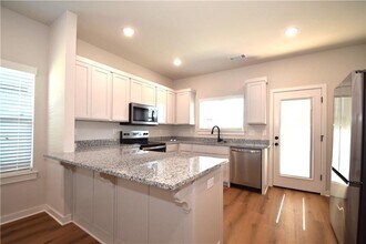 523 Cosmos St in Centerton, AR - Building Photo - Building Photo