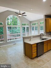 10400 Twin Knoll Way in Upper Marlboro, MD - Building Photo - Building Photo