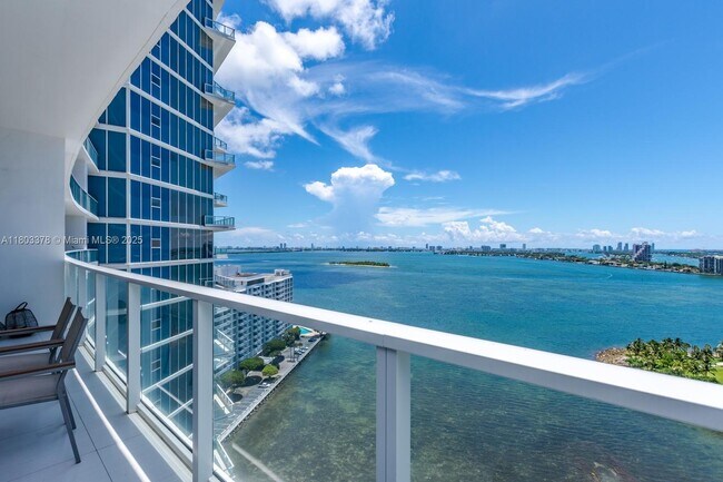 property at 2020 N Bayshore Dr
