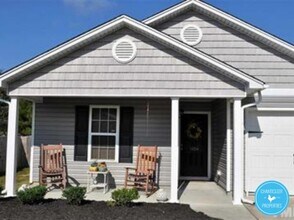 1404 Ikes Pond Ln in Raleigh, NC - Building Photo - Building Photo