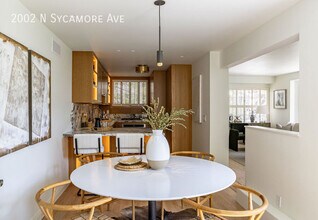 2002 N Sycamore Ave in Los Angeles, CA - Building Photo - Building Photo