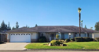 6517 N San Pedro Ave in Fresno, CA - Building Photo