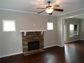 21 Springmont Dr in Cartersville, GA - Building Photo - Building Photo