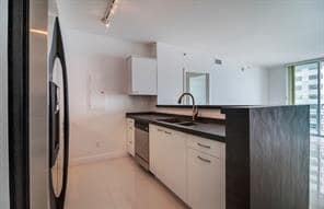 335 S Biscayne Blvd, Unit # 2008 in Miami, FL - Building Photo