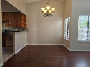 155 Dartford St in Hercules, CA - Building Photo - Building Photo