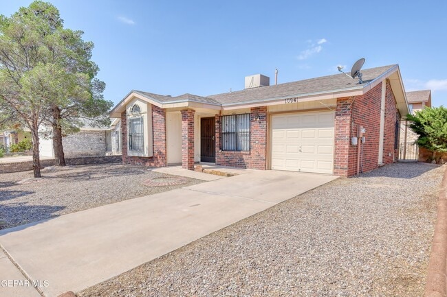 property at 10941 Whitey Ford St
